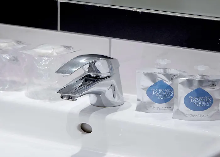 Kyriad Centre 3* グルノーブル