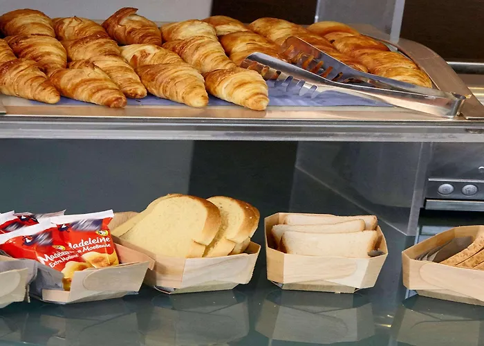 Kyriad Centre ホテル