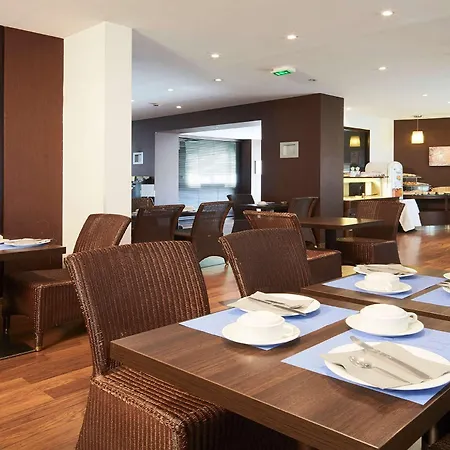 Kyriad Centre 3* Grenoble