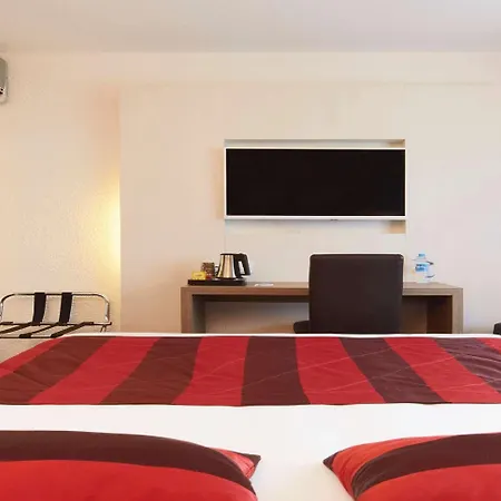 ホテル Kyriad Centre グルノーブル