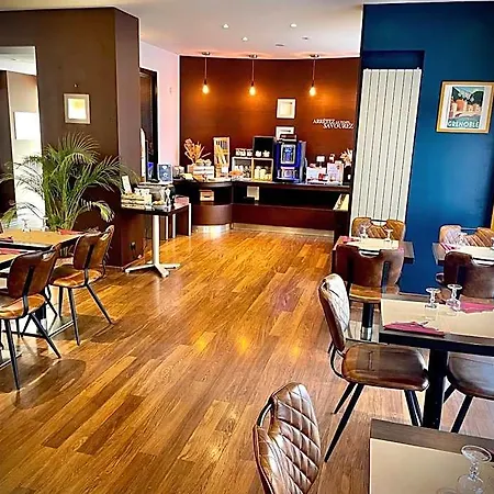 Hotel Kyriad Centre