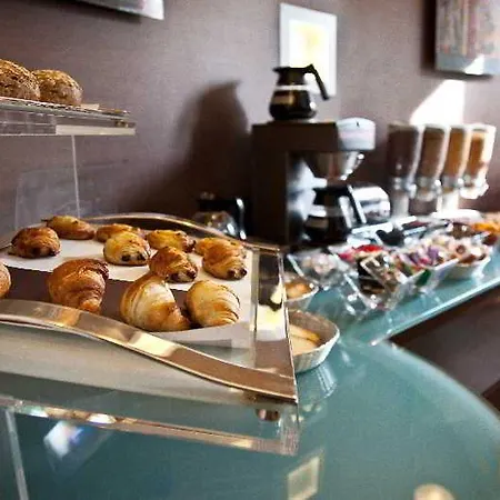 Otel Kyriad Centre Grenoble