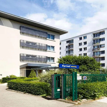 Kyriad Centre 3* Grenoble