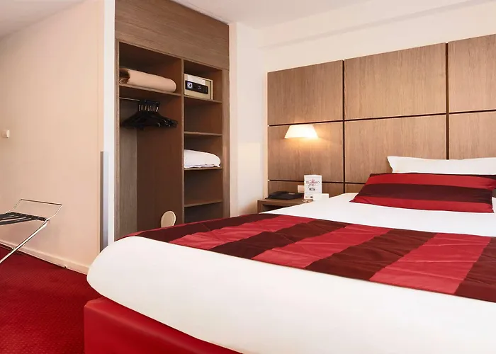 Kyriad Centre 3* Grenoble